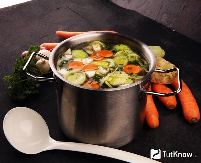 Диетический овощной суп-бульон