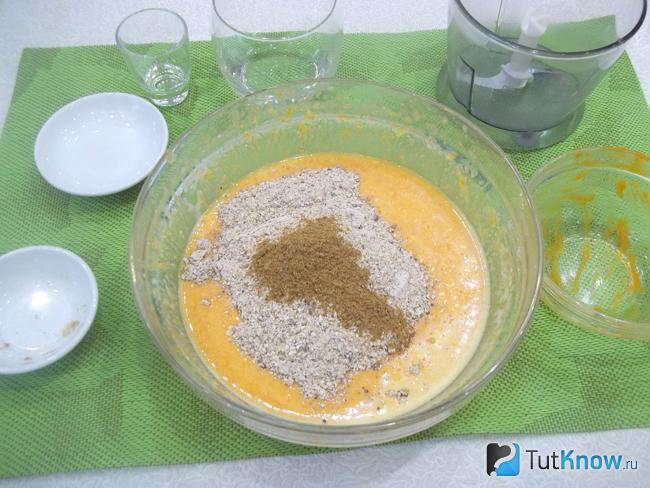 К продуктам добавлена овсянка и корица