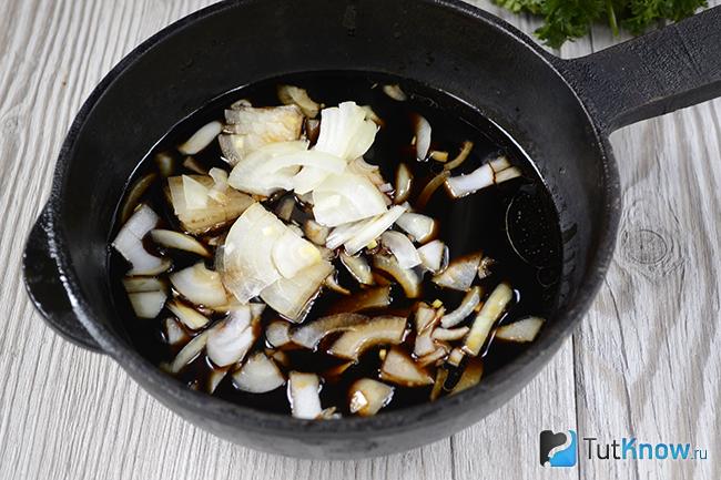 отварная курица в соевом соусе. 1581261224 2. отварная курица в соевом соусе фото. отварная курица в соевом соусе-1581261224 2. картинка отварная курица в соевом соусе. картинка 1581261224 2. Куриное мясо пользуется большим спросом у современных домохозяек. Из него можно приготовить вкусный шашлык, котлетки, наваристый бульон. Курицу можно варить, жарить, запекать – делать вкусные блюда, которые будут источать незабываемый аромат.