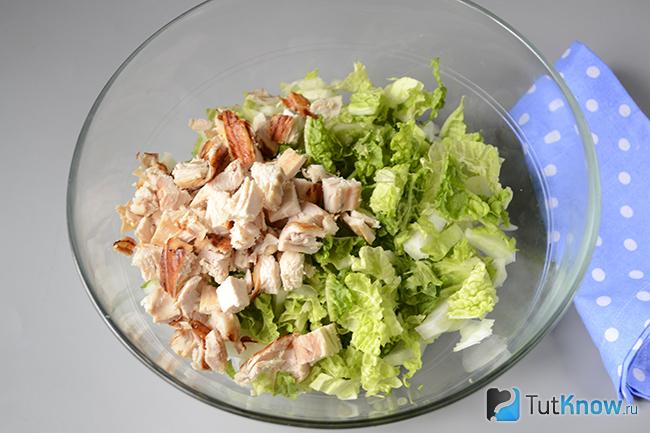 Пекинская капуста с курицей