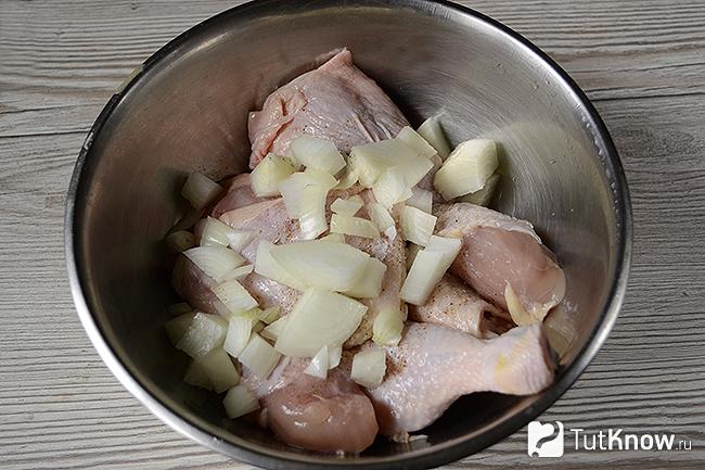 Курица с луком