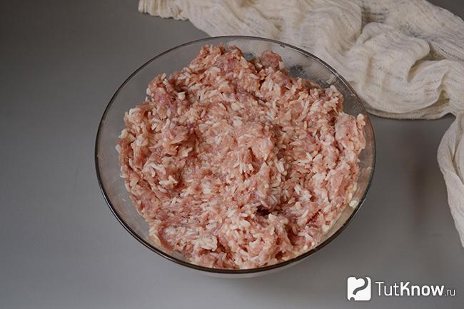 Мясной фарш для тефтелей