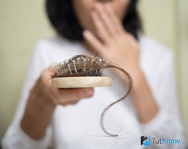Выпадение волос как показание к применению мезороллера
