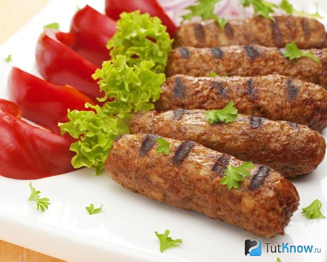 Что приготовить с фаршем мясным фаршем. Смотреть фото Что приготовить с фаршем мясным фаршем. Смотреть картинку Что приготовить с фаршем мясным фаршем. Картинка про Что приготовить с фаршем мясным фаршем. Фото Что приготовить с фаршем мясным фаршем