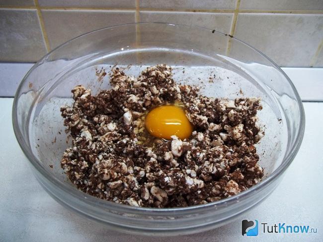 К продуктам добавлены яйца