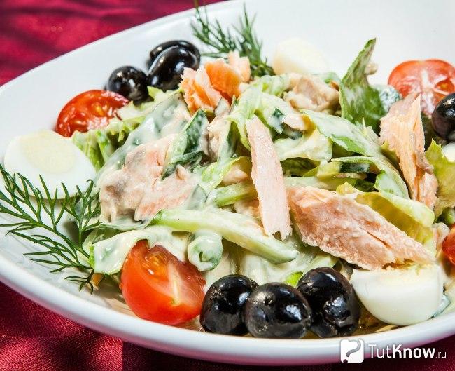 летний салат рецепт классический простой. 1629057270 letniy salat s kuricey i olivkami. летний салат рецепт классический простой фото. летний салат рецепт классический простой-1629057270 letniy salat s kuricey i olivkami. картинка летний салат рецепт классический простой. картинка 1629057270 letniy salat s kuricey i olivkami. Читайте нашу подборку самых ярких, вкусных и простых рецептов летних салатов, выбирайте и готовьте самые интересные и делитесь своими впечатлениями.