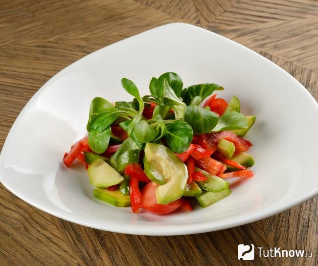 летний салат рецепт классический простой. 1629058792 letniy salat s avokado i bolgarskim percem. летний салат рецепт классический простой фото. летний салат рецепт классический простой-1629058792 letniy salat s avokado i bolgarskim percem. картинка летний салат рецепт классический простой. картинка 1629058792 letniy salat s avokado i bolgarskim percem. Читайте нашу подборку самых ярких, вкусных и простых рецептов летних салатов, выбирайте и готовьте самые интересные и делитесь своими впечатлениями.