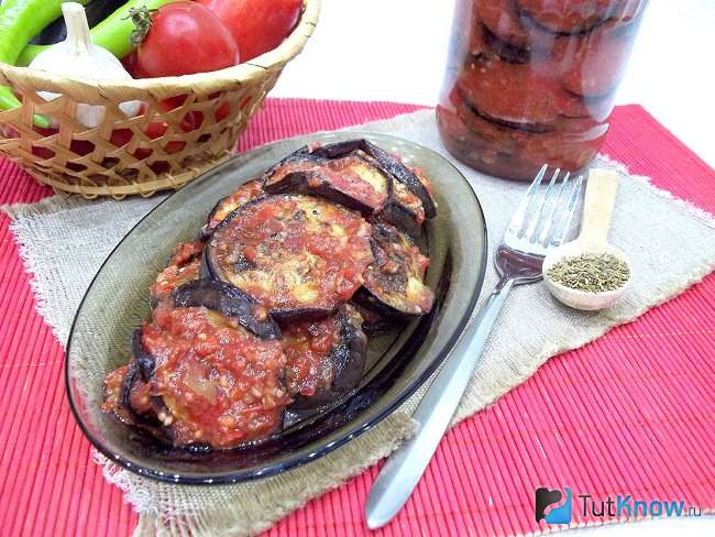 Баклажаны с мясом в томатном соусе