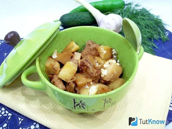 Мясо с сушеными белыми грибами