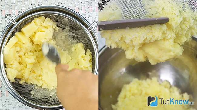 Пропустить варенный картофель через сито