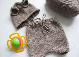 Вязание спицами и крючком: комплект «Медвежонок» для новорожденного