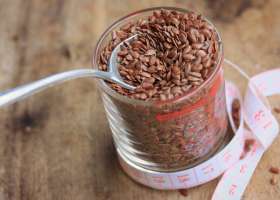 Семена льна для похудения: полезные свойства и домашние рецепты