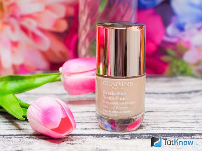 Тональный крем Clarins Everlasting Youth Fluid