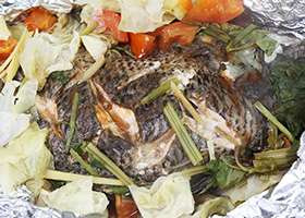 Рыба Тилапия с овощами в фольге