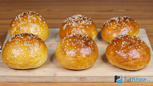 Булочки бриошь для бургеров с кунжутом