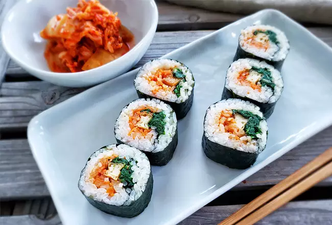 Рецепт Кимпаб - корейские роллы с рисом и овощами