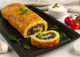 Картофельный рулет с грибами