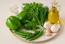 Ингредиенты для зеленой аджики