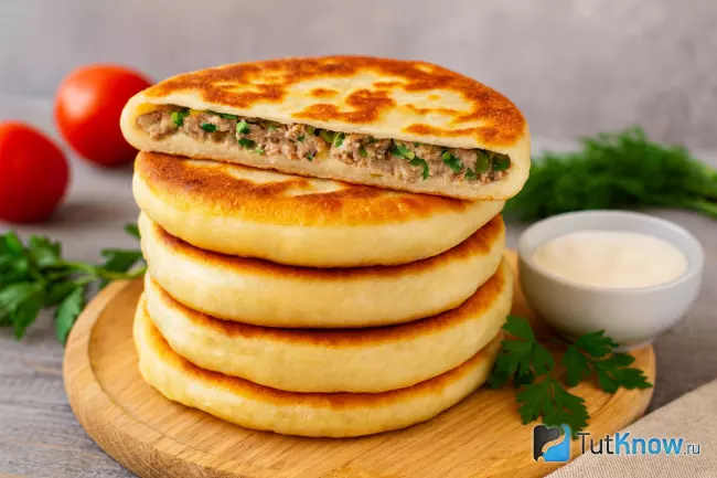 Рецепт лепёшек с мясным фаршем на сковороде