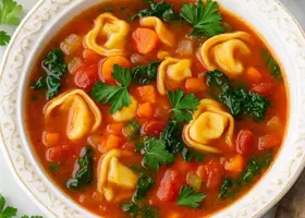 Итальянский суп с тортеллини и овощами