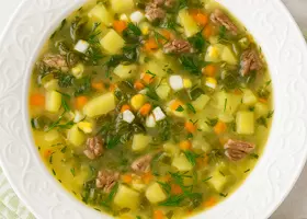 Зелёный борщ со щавелем и яйцом - вкусно и просто
