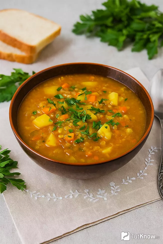 Овощной суп без мяса с желтой чечевицей