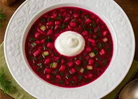 Холодный свекольник со сметаной и лимоном
