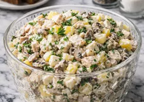 Салат с курицей, грибами и картофелем – сытный рецепт к ужину