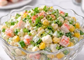 Салат с крабовыми палочками и огурцом – свежий и лёгкий рецепт