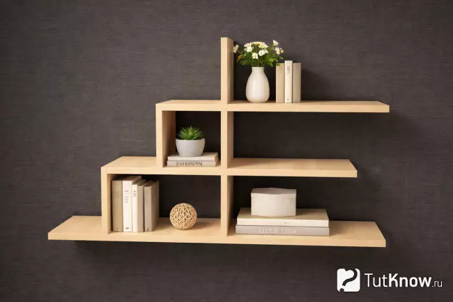 Компактная полка с вертикальной опорой