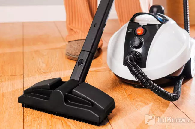 Пароочиститель и линолеум