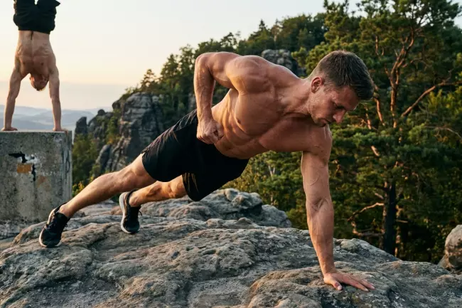 Силовые тренировки с собственным весом