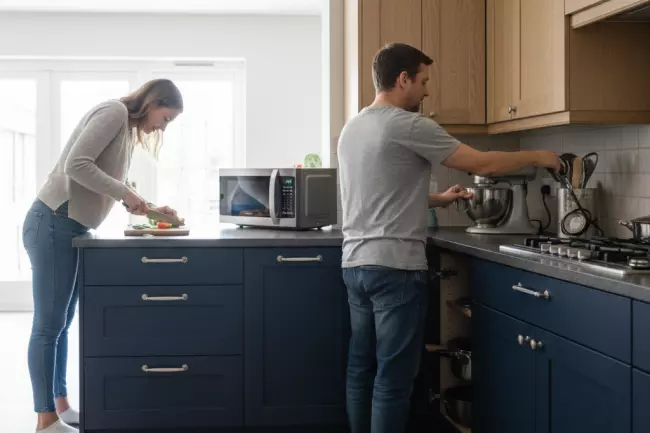 Ошибки выбора высоты и глубины столешницы