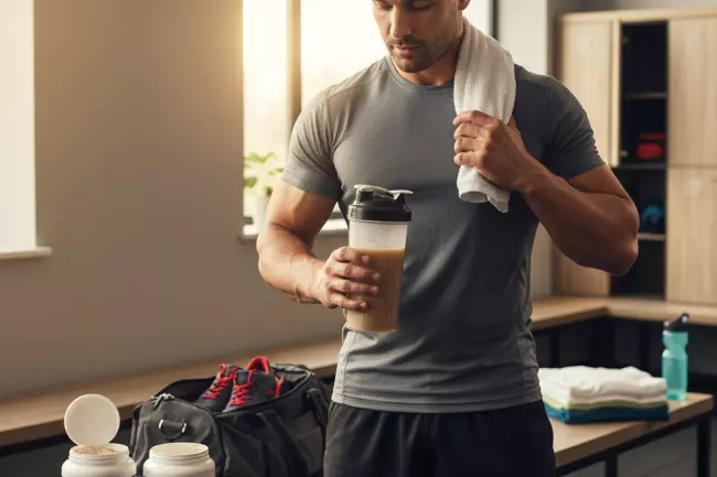 Лучшее время приема гейнера для мышечного роста