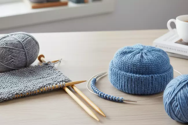 Выбор спиц для начинающих в вязании