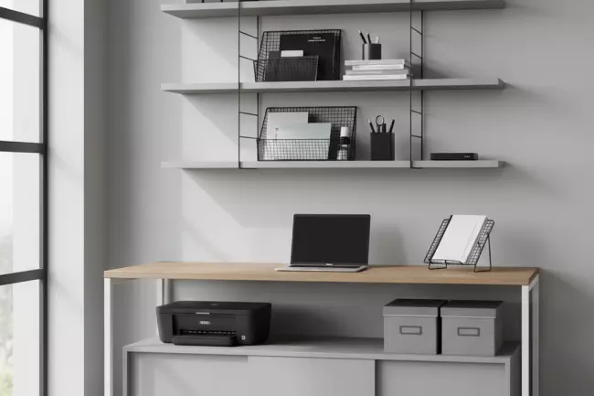 Полки, стеллажи и тумбы для порядка