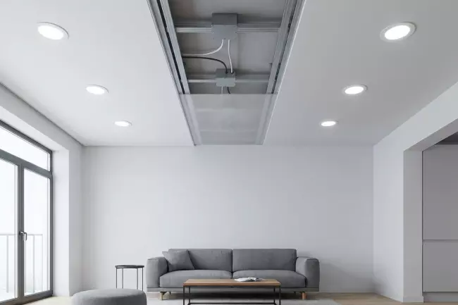 Потолки для точечных светильников и встраиваемых спотов