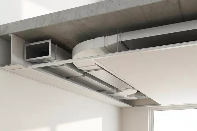 Компактная вентиляция в натяжном потолке без потери высоты