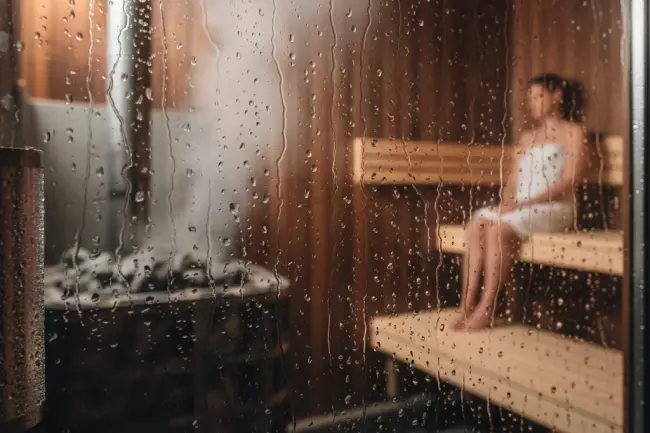 Конденсат в бане: причины и устранение