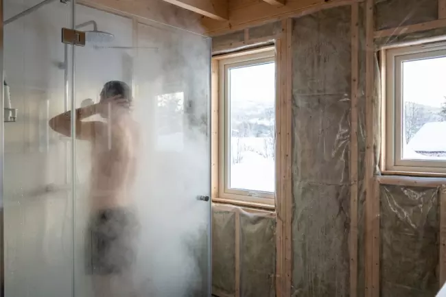 Обязательная пароизоляция стен во влажных помещениях