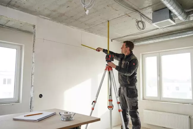 Расчёт итоговой высоты натяжного потолка после монтажа