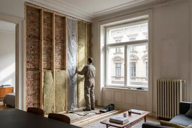 Выбор наружного или внутреннего утепления фасада