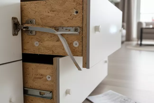 Экономия на материалах и фурнитуре мебели