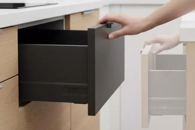 Качество мебельной фурнитуры: допуски, ход, фиксация