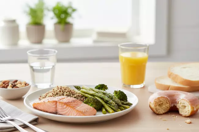 Похудение без голода: белок, клетчатка, полезные жиры